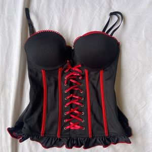 Black/red push up corset top